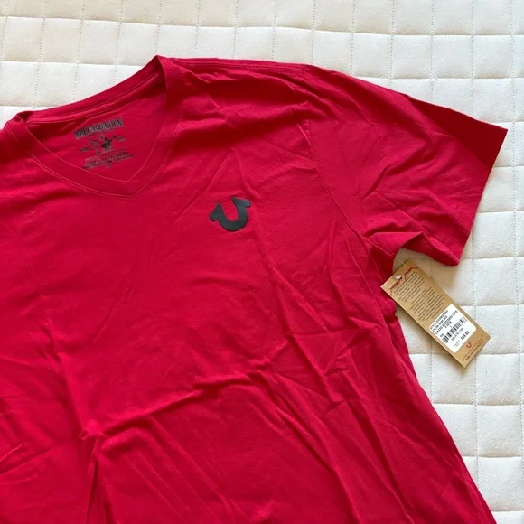 True Religion Men's Red Tee/T-Shirt